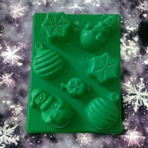 Jello Christmas Mold Green Jigglers‎ Happy Holidays Snowflake Snowman Ornament.